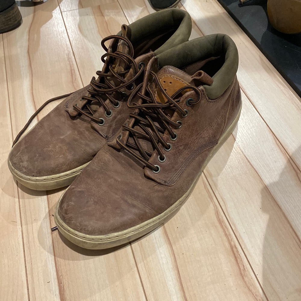 Mens shoes